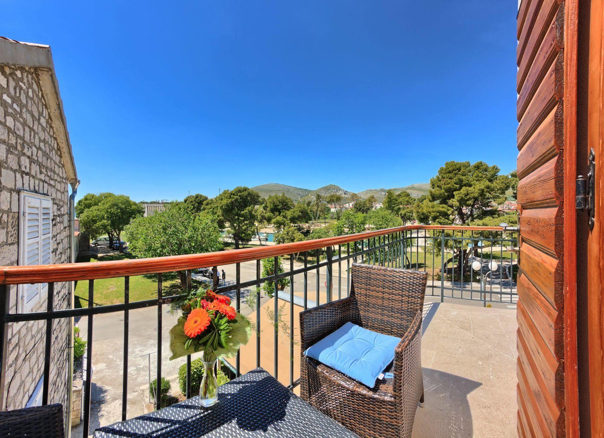 Hotel Trogir Ngoại thất bức ảnh