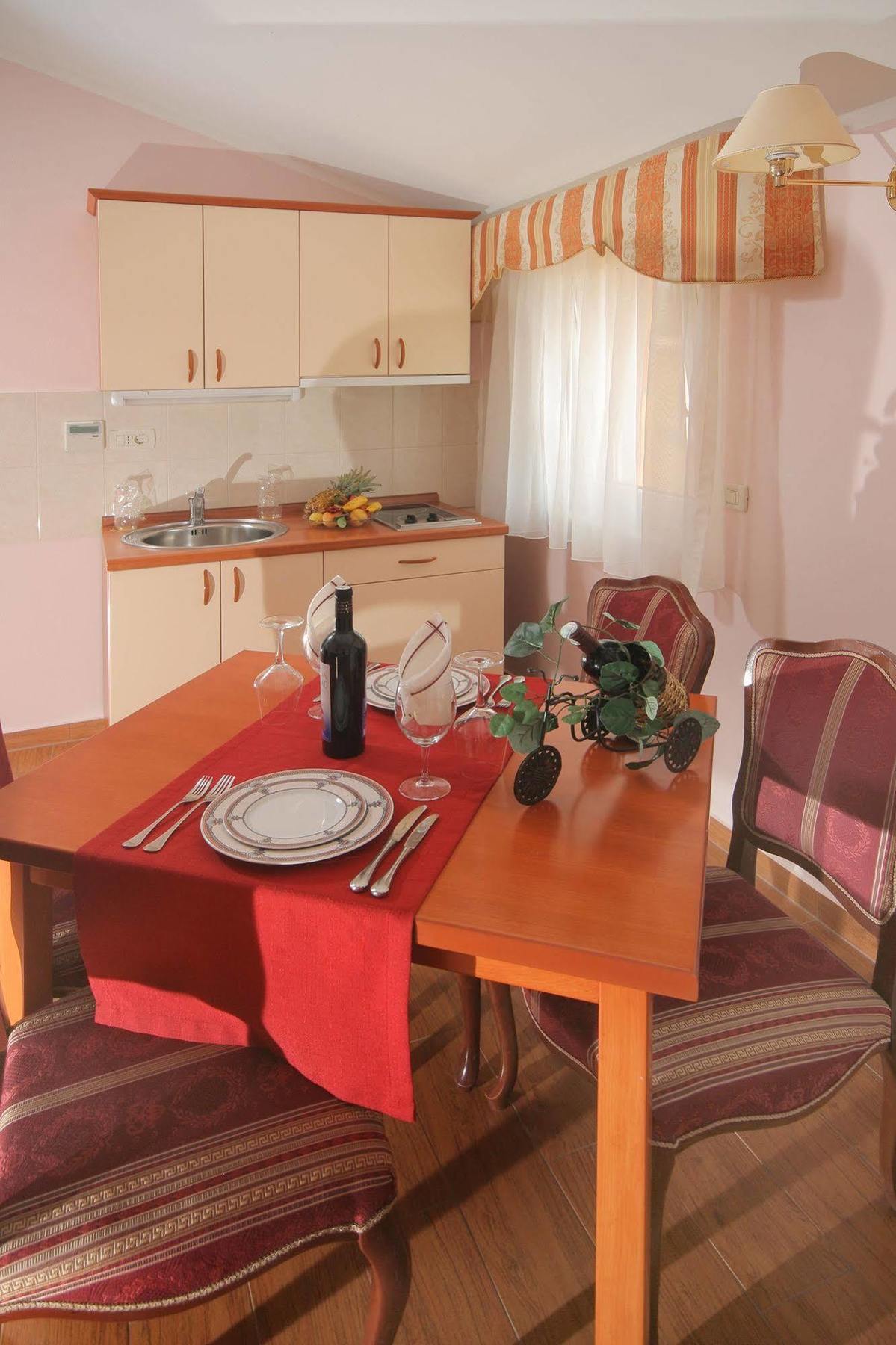 Hotel Trogir Ngoại thất bức ảnh